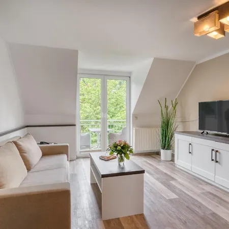 Hotel Strandgruen Golf- & 3*