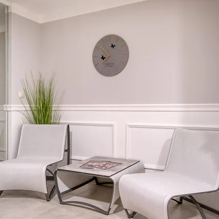 Strandgruen Golf- & מלון טימנדורפר שטרנד