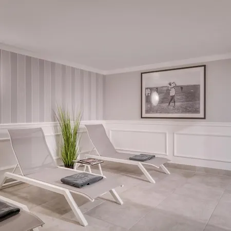 Strandgruen Golf- & Hotel 3*