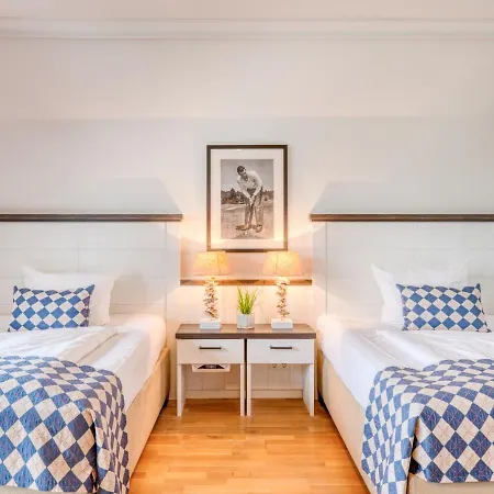 Strandgruen Golf- & Hotel 3*