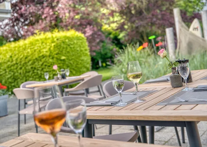 Strandgruen Golf- & 3*