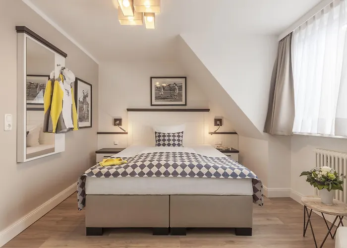 Strandgruen Golf- & 3*