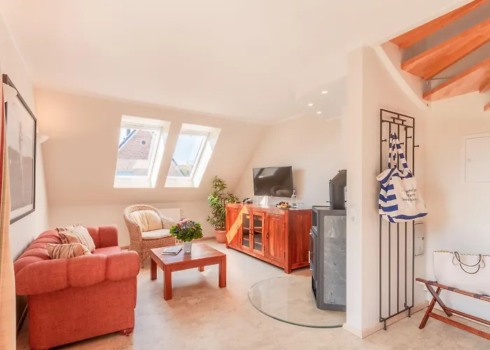 Strandgruen Golf- & 3*