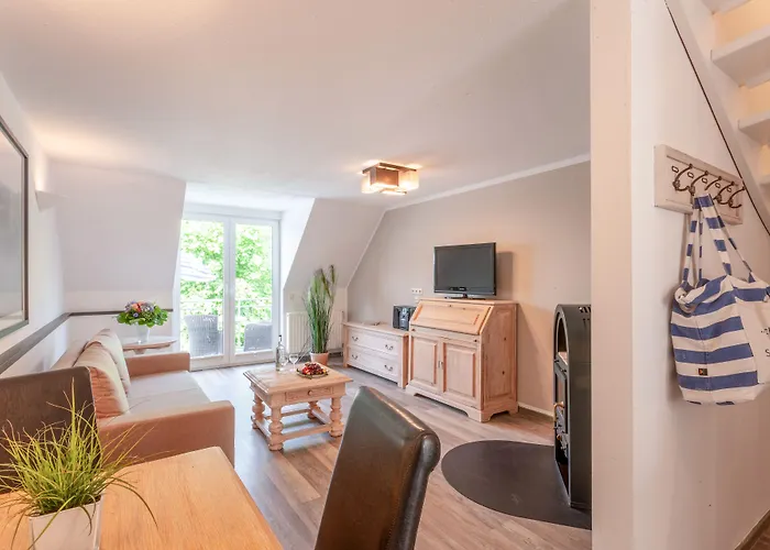 Strandgruen Golf- & 3*