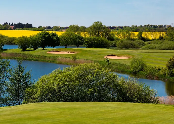 Strandgruen Golf- & Hotel