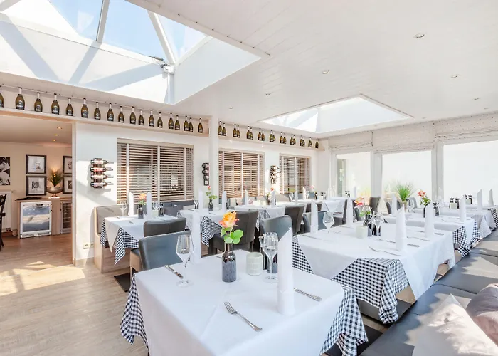 Strandgruen Golf- & Hotel