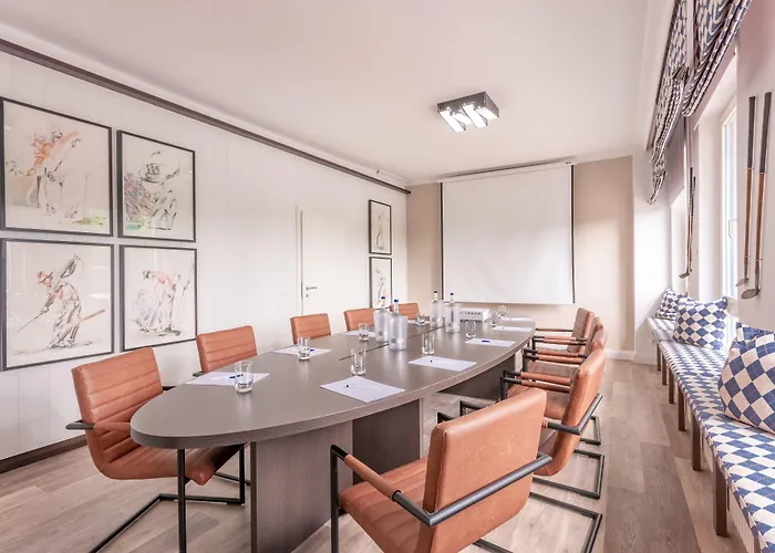 Strandgruen Golf- & Hotel