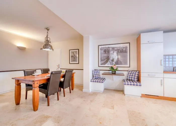 Strandgruen Golf- & Ξενοδοχείο Timmendorfer Strand